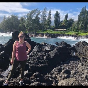 Meet your Posher, Ellen